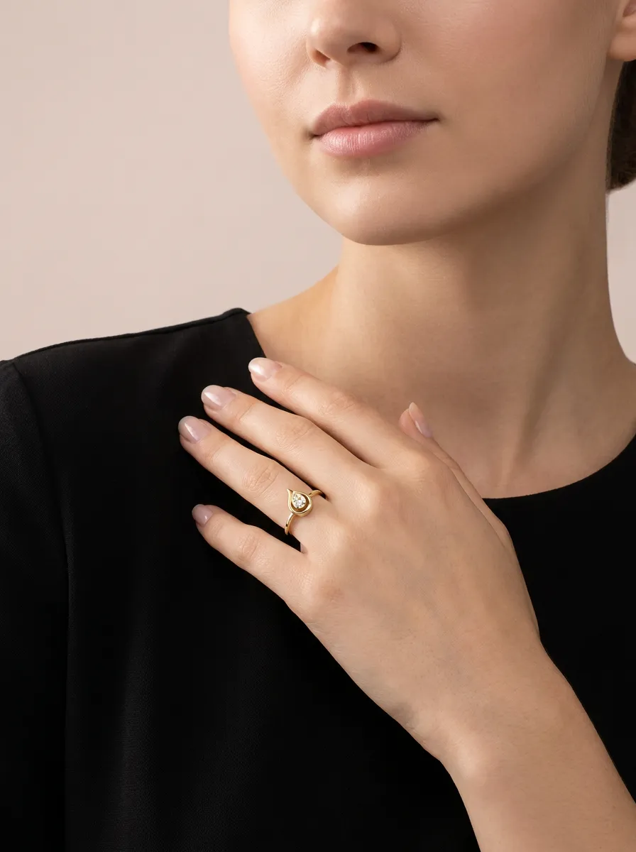 Diamond Teardrop Cluster Ring R00895 — 18K gold ring by RUT GOLD — view 3